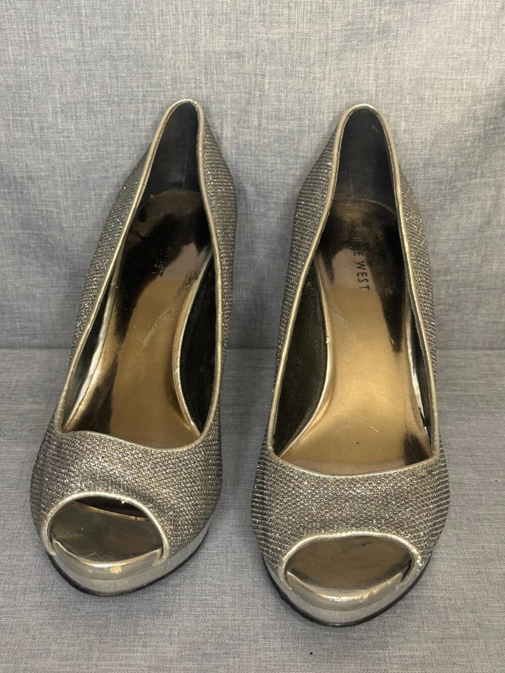 Nine West Danee Peep Toe Pumps Platform High Heels 9M Silver metallic